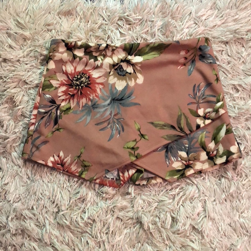 Flower skort